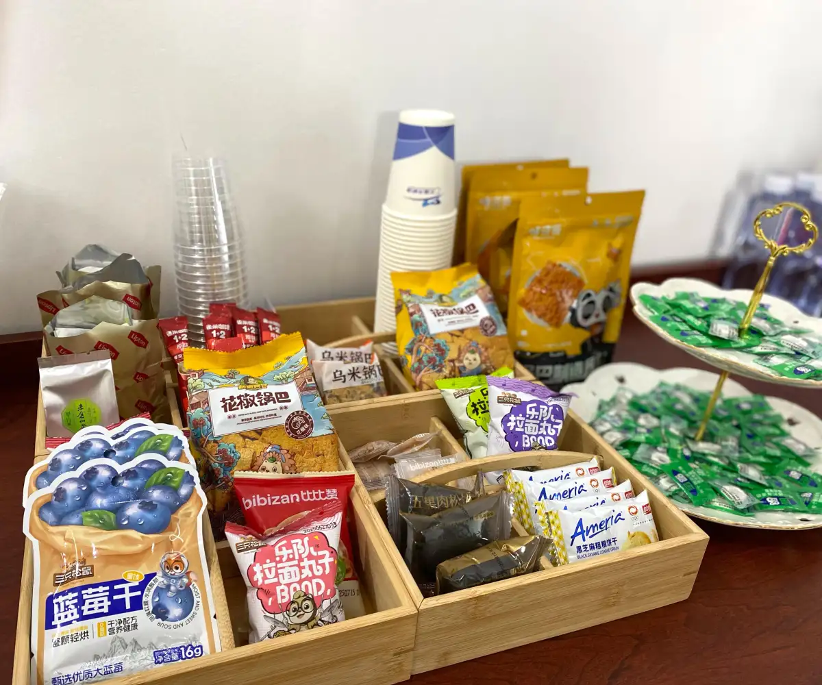First Class/Business Class Lounge – photos 3