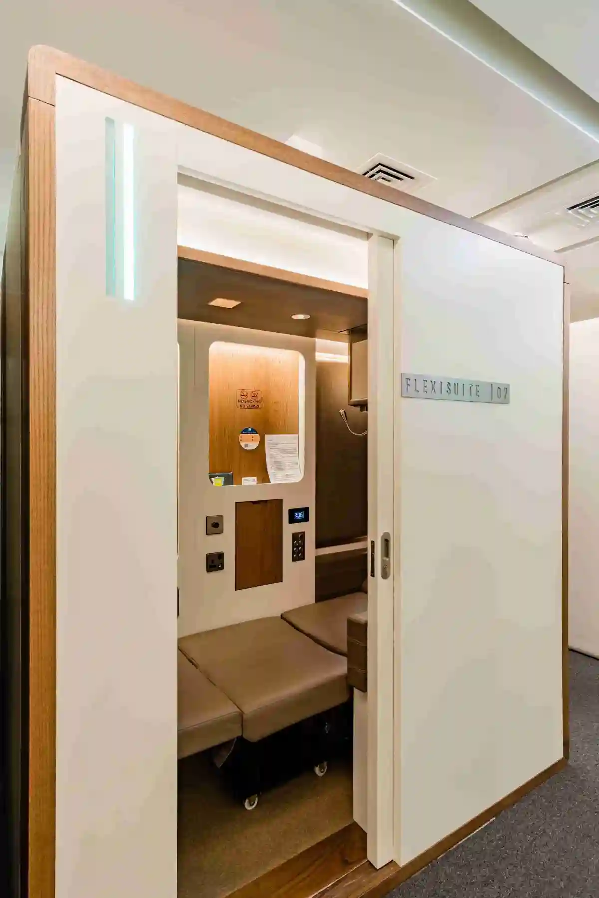 Sleepover Concourse C – photos 4