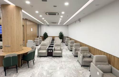 SHE头等舱休息室3 (T3国内)