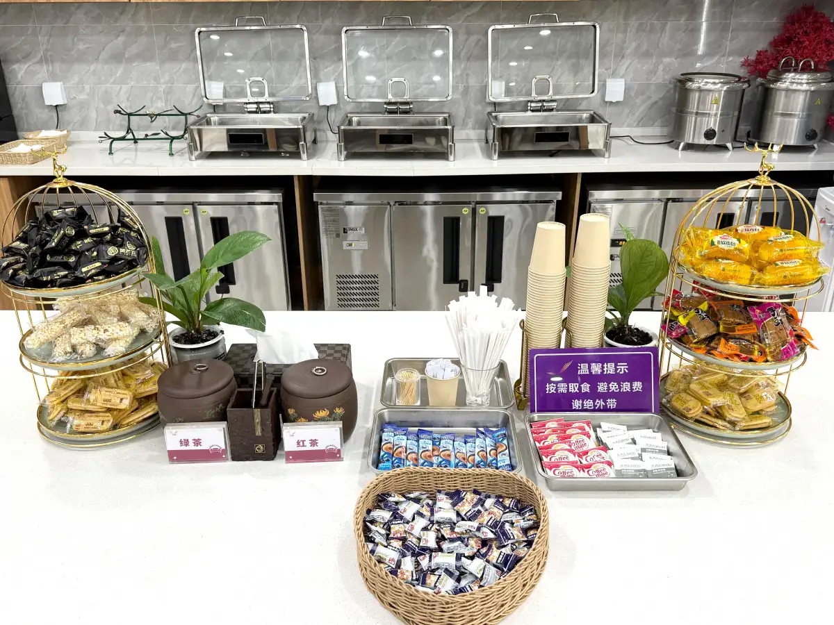 No.3 First Class Lounge (Terminal 3) – photos 4