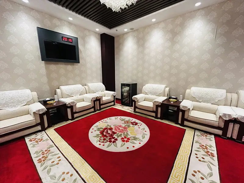 VIP Lounge (Landside) – photos 11