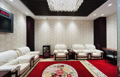 air-441447头等舱候机室（国内）