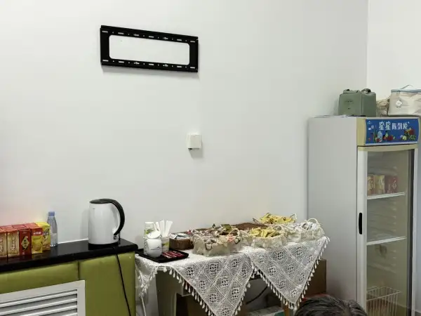 Two Classes Lounge – photos 2