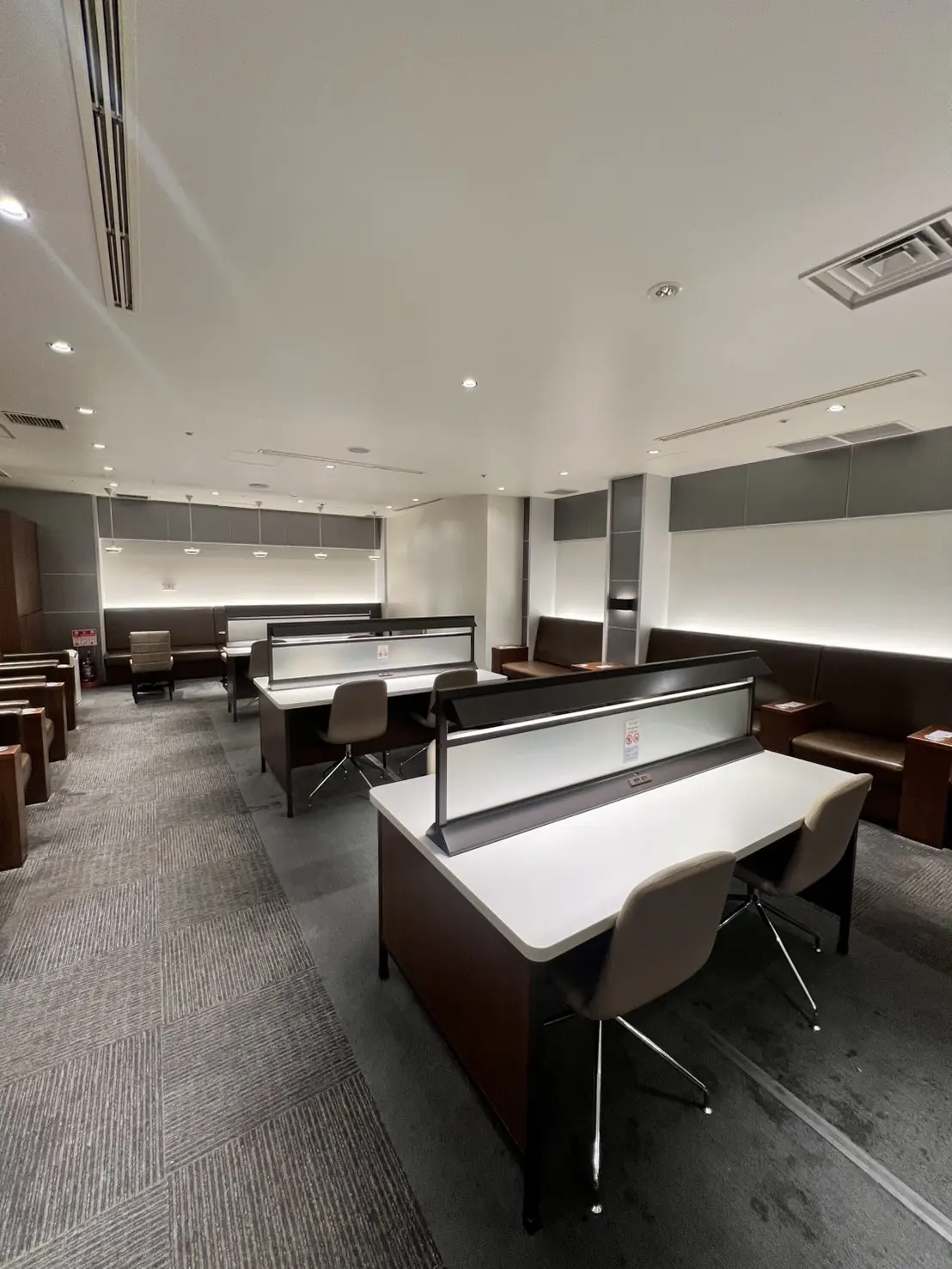 Cardmembers lounge　Kongo – photos 6