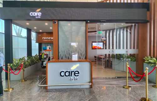 BLRT1 Lounge (Kerbside)