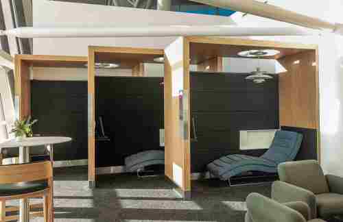 YYCAspire Lounge Transborder