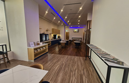 SZBSKY LOUNGE XPRESS