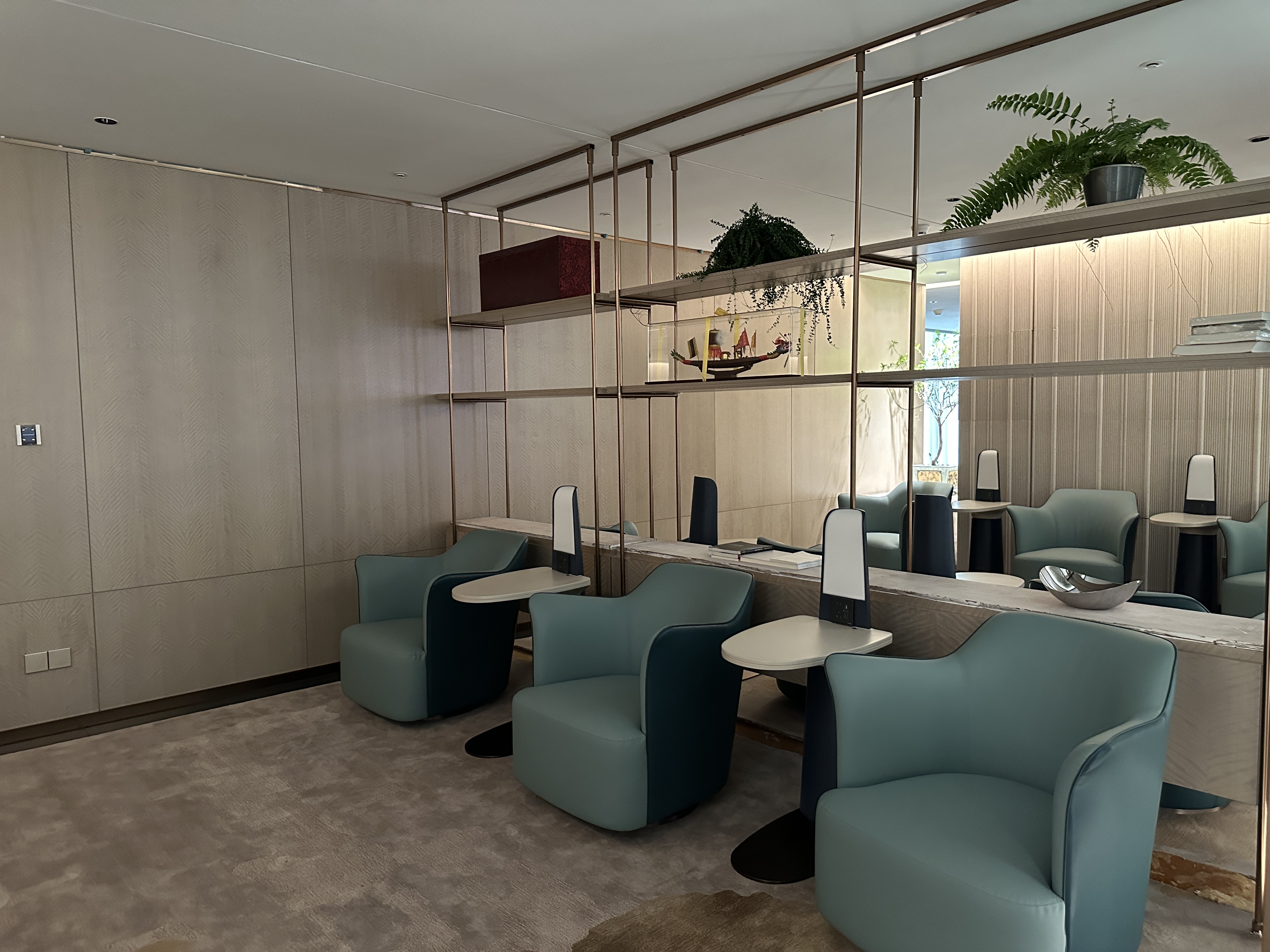 L34 Lounge (T3 Domestic)