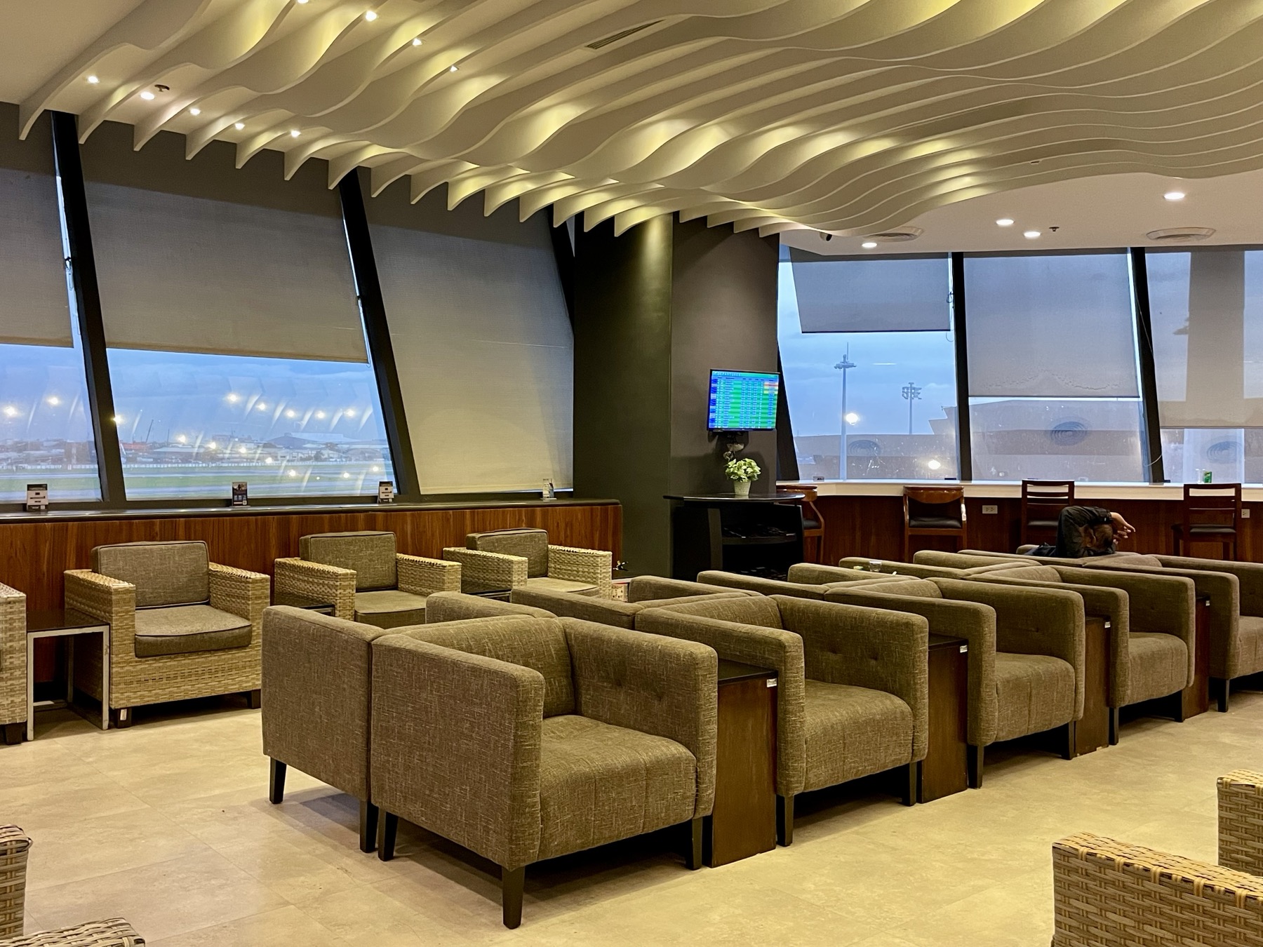 PAGSS Lounge (Gate 2) atmosphere, image 13