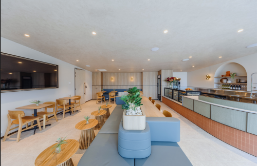 SYDPlaza  Premium Lounge