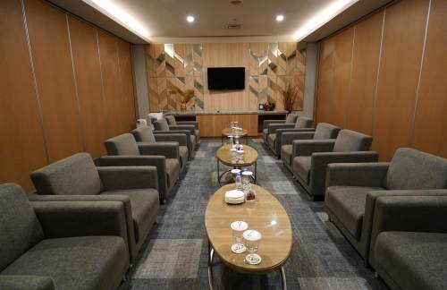 air-6881400Concordia Lounge(Domestic)