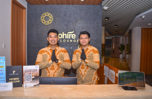 CGKSaphire Lounge(International)