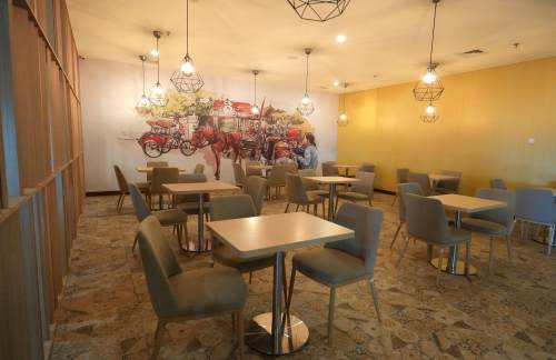 air-6881400Concordia Lounge(Domestic)