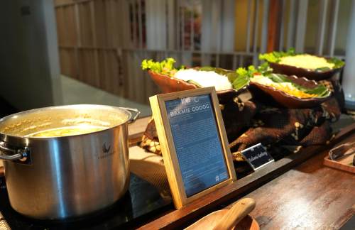 air-6881400Concordia Lounge(Domestic)