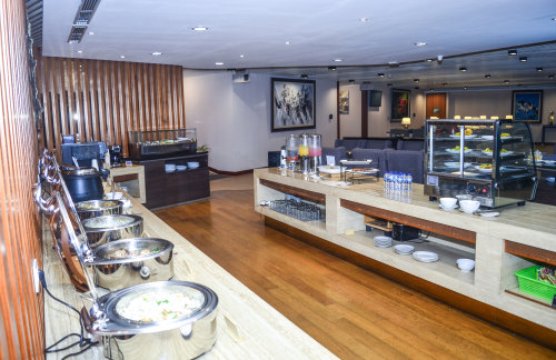 CGKSaphire Lounge(International)