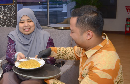 CGKSaphire Lounge(International)