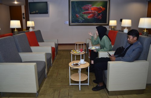 CGKSaphire Lounge(International)