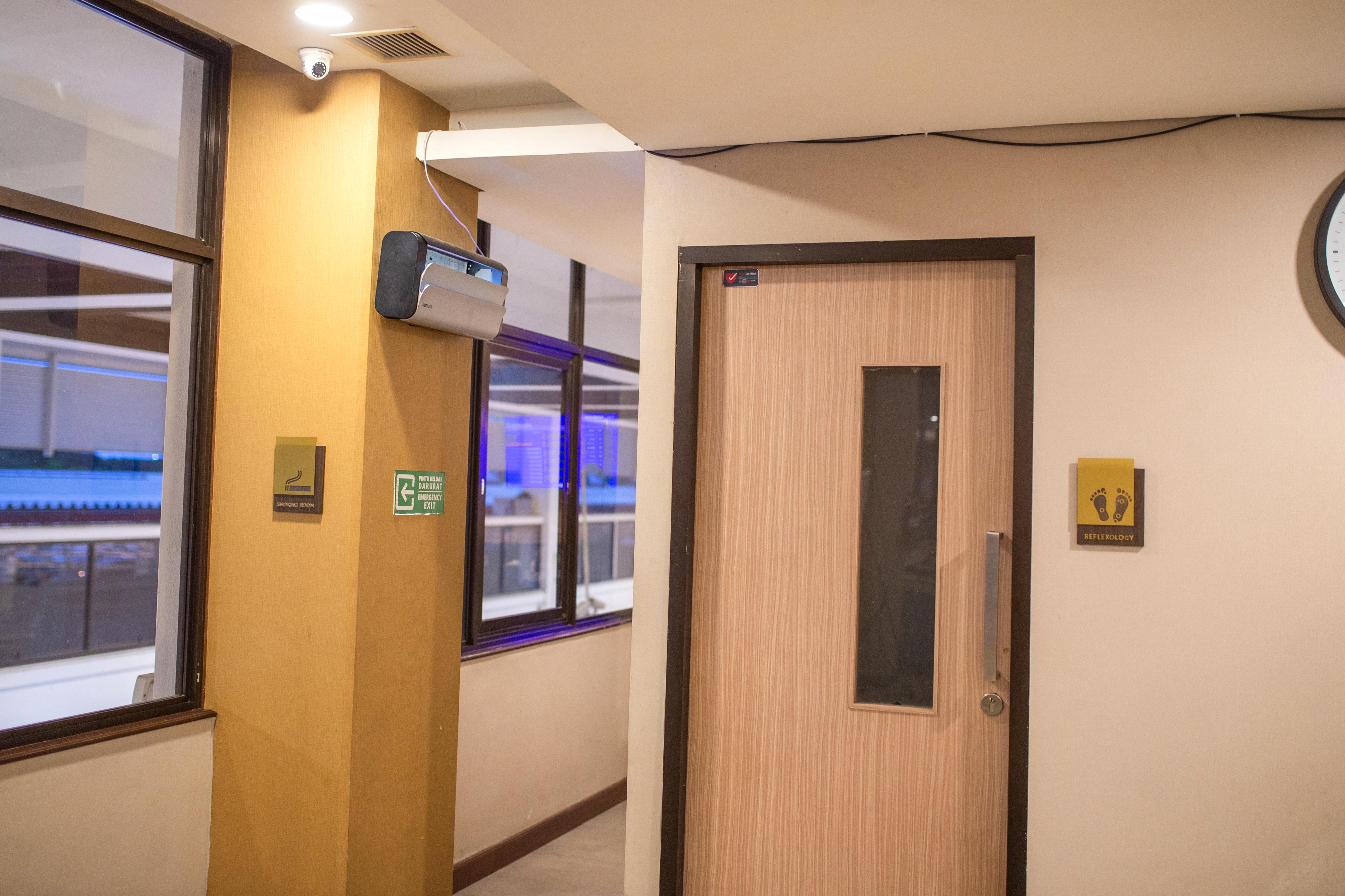 Concordia Lounge atmosphere, image 18