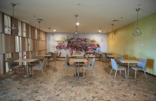 air-6881400Concordia Lounge(Domestic)