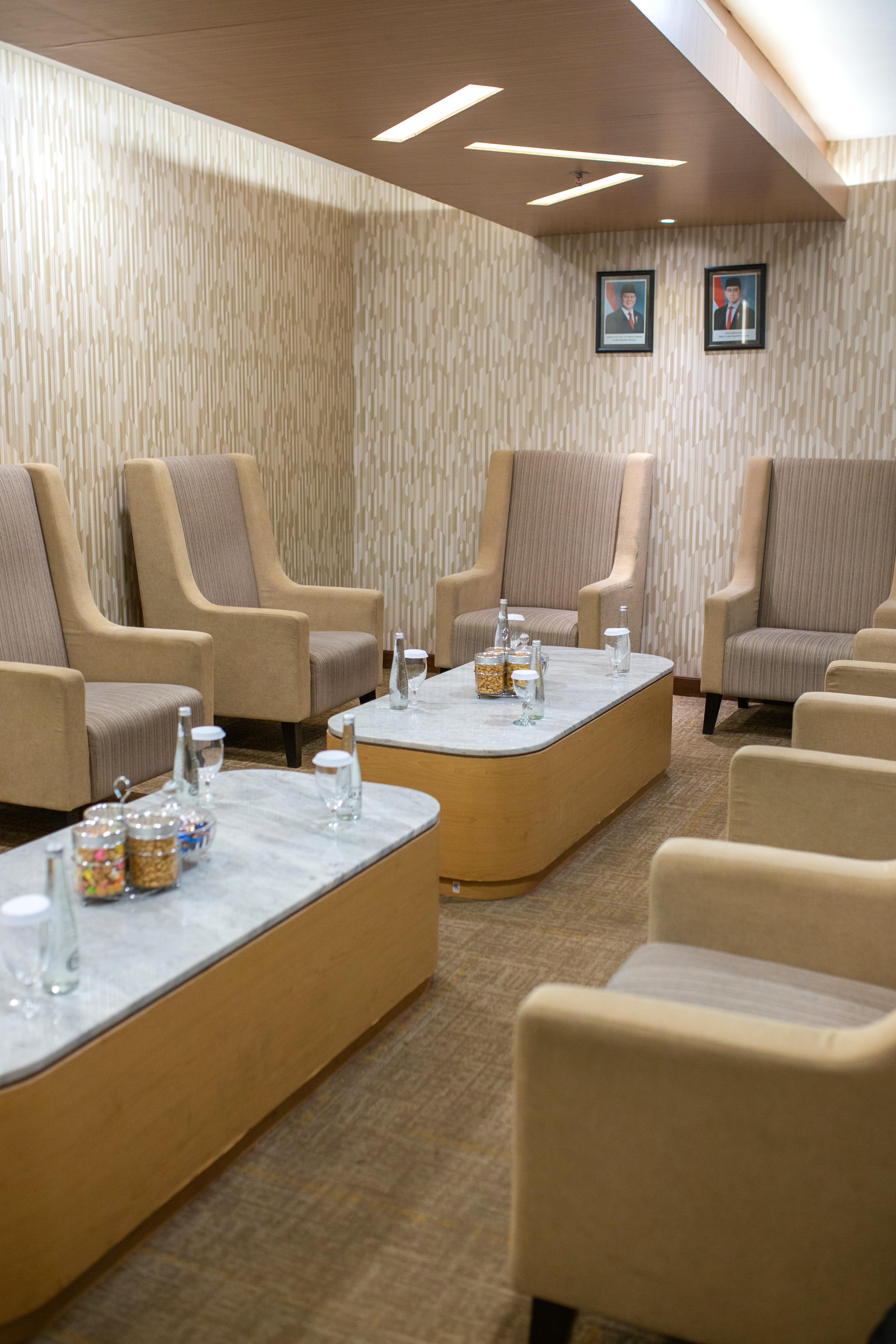 Concordia Lounge atmosphere, image 44