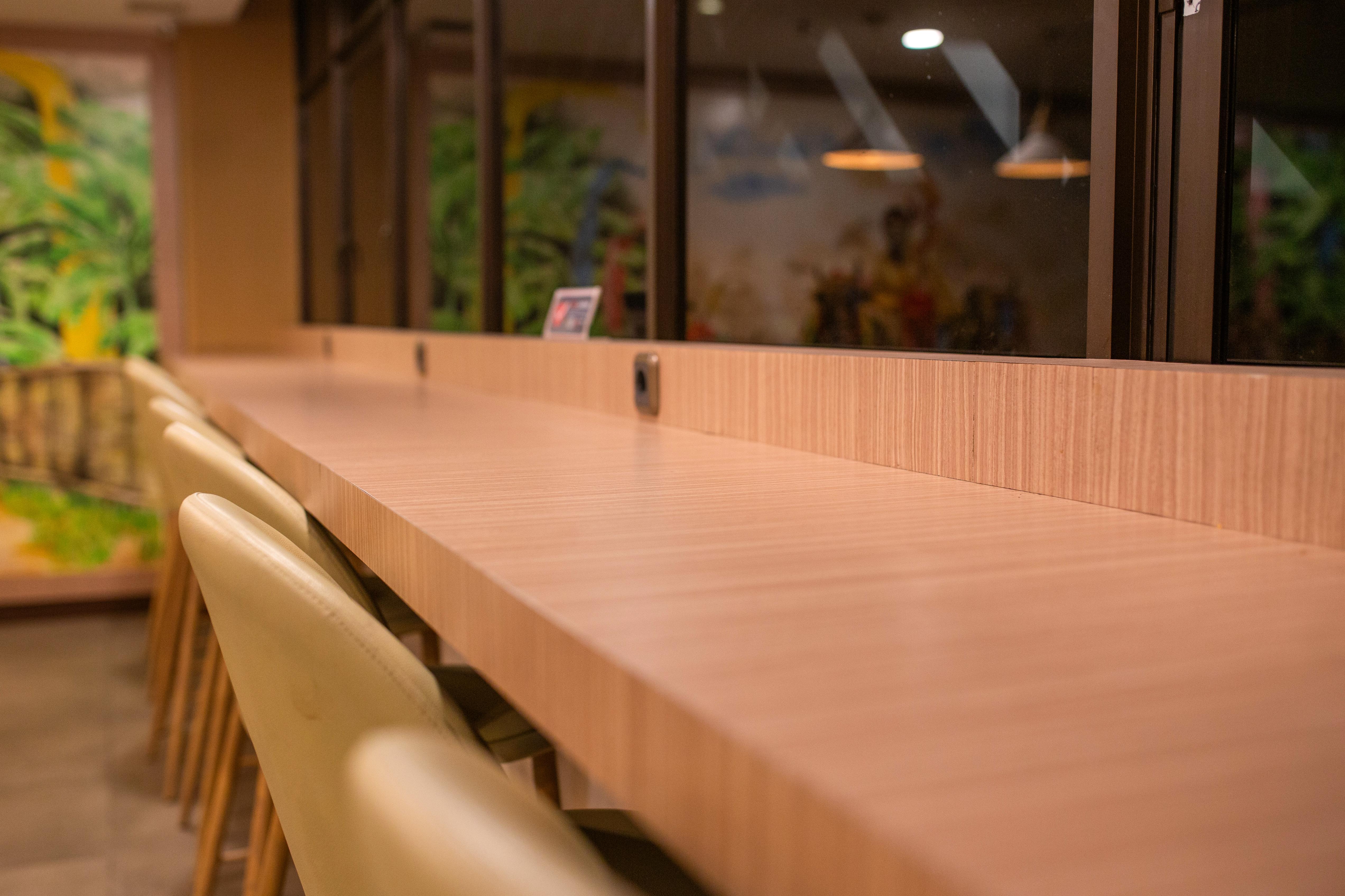 Concordia Lounge atmosphere, image 39