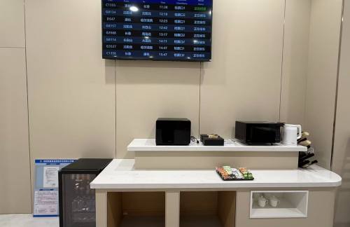 air-6919621商务座候车区