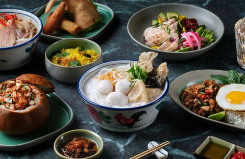 HKGPlaza Preium First ( Near Gate 35, Departure)