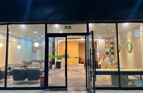 cqbz龙腾出行休息室