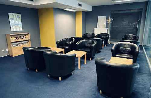 BRQBusiness Lounge (T1)