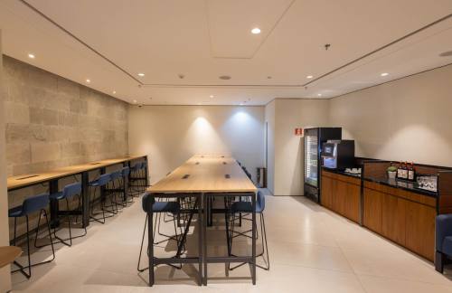 GIGPlaza Premium Lounge (Dom)