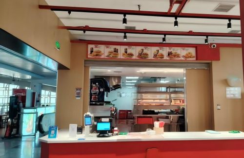 徐州东站塔斯汀