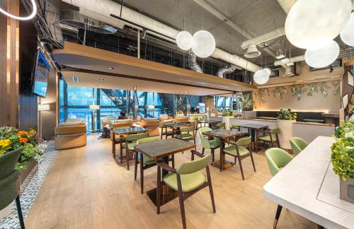 BKKMiracle First Class Lounge