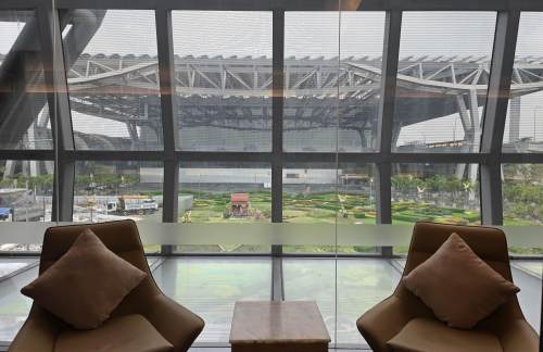 BKKMiracle First Class Lounge