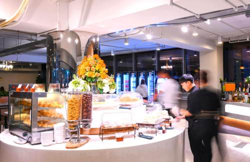 BKKMiracle First Class Lounge