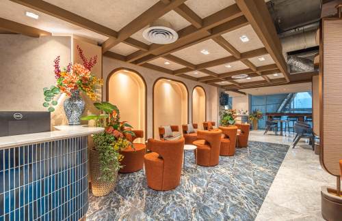 BKKMiracle First Class Lounge