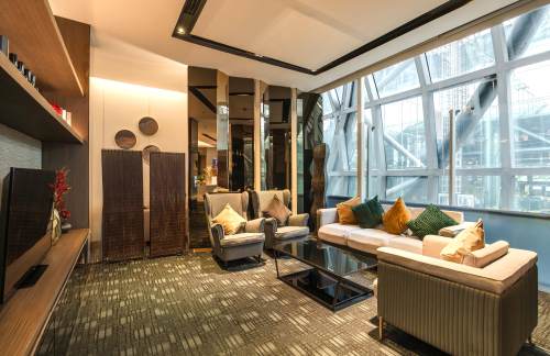 BKKMiracle First Class Lounge