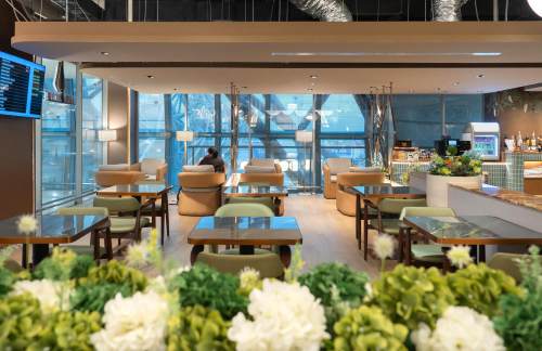 BKKMiracle First Class Lounge