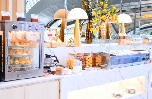 BKKMiracle Business Class Lounge