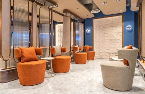 BKKMiracle First Class Lounge