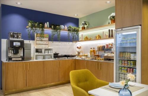 MADAerotel Madrid - The Hub