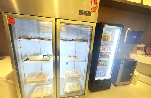 URC海航海翼轩贵宾休息室（国内）