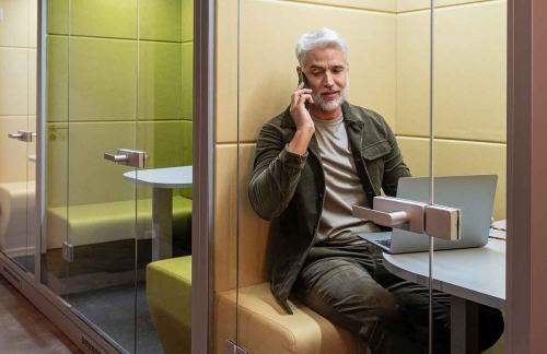 PRGMasterCard Lounge (T1)