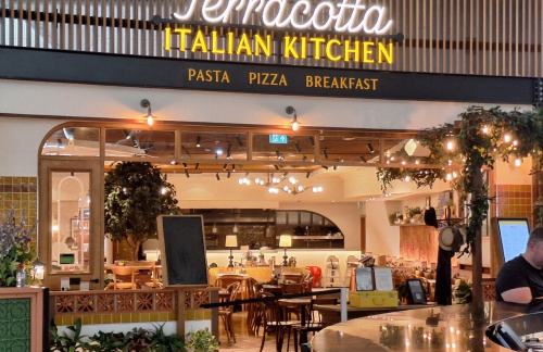 伦敦斯坦斯特德机场Terracotta Italian Kitchen