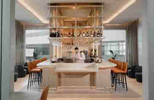 DFWPlaza Premium Lounge