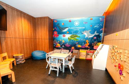 YYZPlaza Premium Lounge (T3 Int'l Departures)