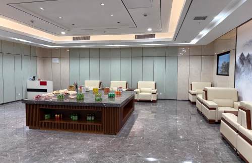 YCU国际头等舱候机室3