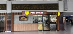 泗水-朱安达国际机场Bebek Goreng PakQomar