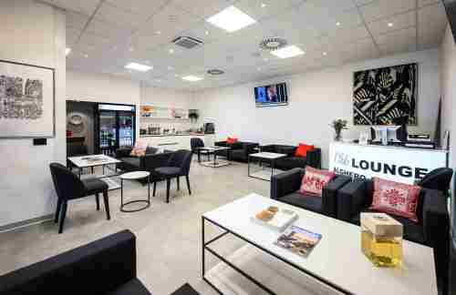 费尔蒂利亚机场Club Lounge
