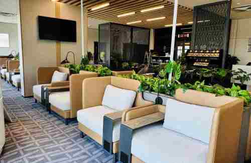 NLAParagon Premium Lounge SMKIA