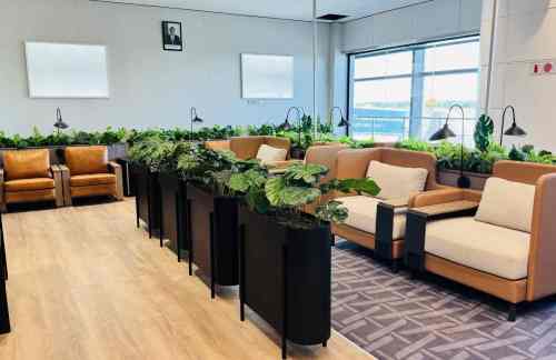 NLAParagon Premium Lounge SMKIA